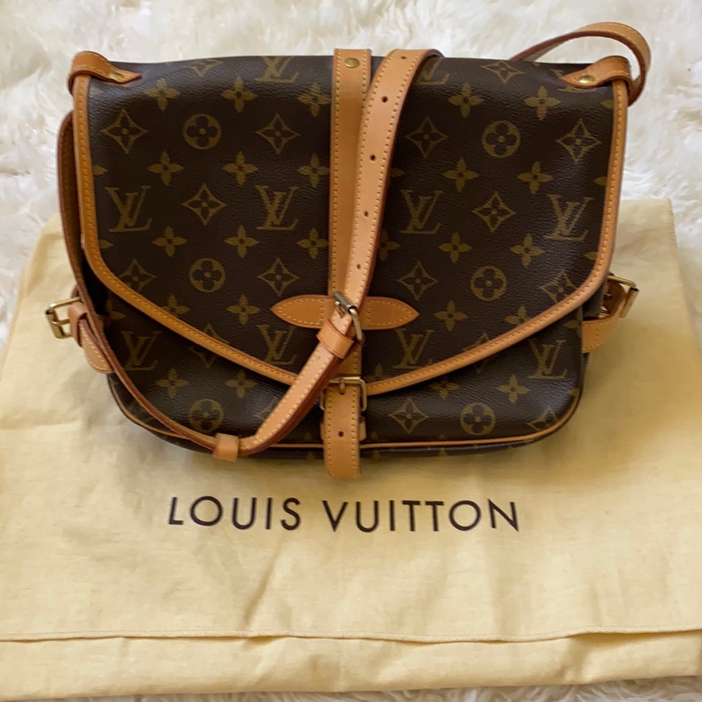 Authentic LOUIS VUITTON MONOGRAM SAUMUR 30.